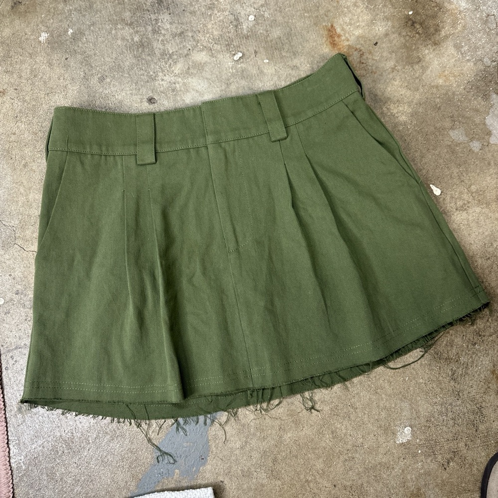 Green Pleated Mini Skirt